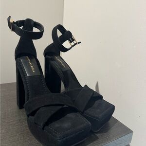 Good American Black Suede Heels